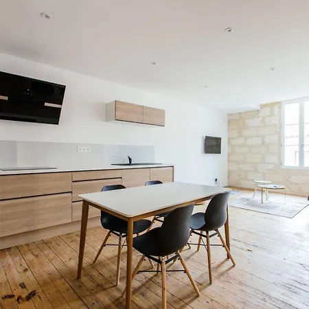 Spacieux Et Lumineux Avec Climatisation Halle 1er Apartment *